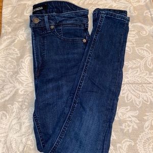 Worn once women’s express jeans